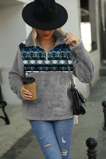 Tops de vellón con cuello alto estampado burdeos